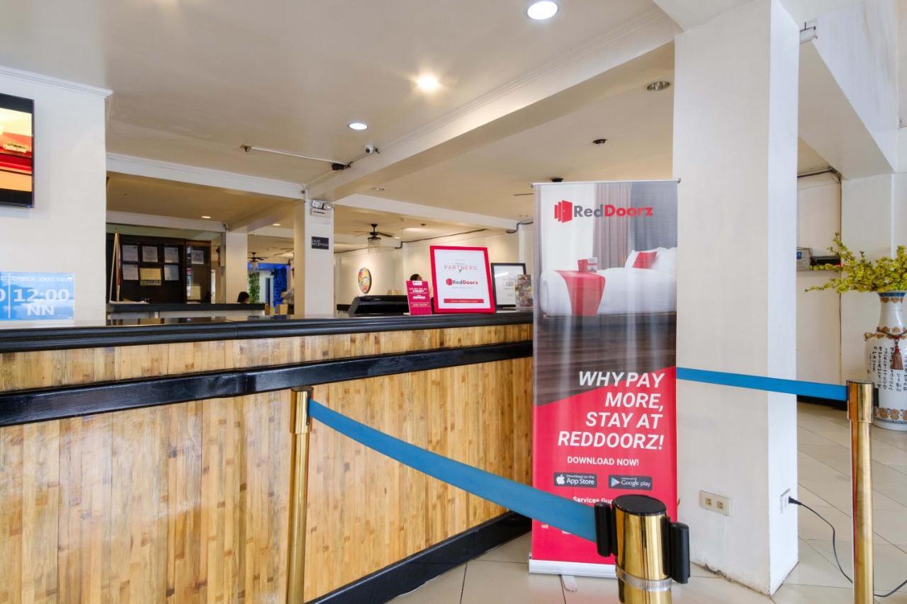 Reddoorz Plus Near Mendoza Park Puerto Princesa Luaran gambar